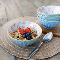 KitchenCraft Bowls 32 - hellblau / hellblau & rot